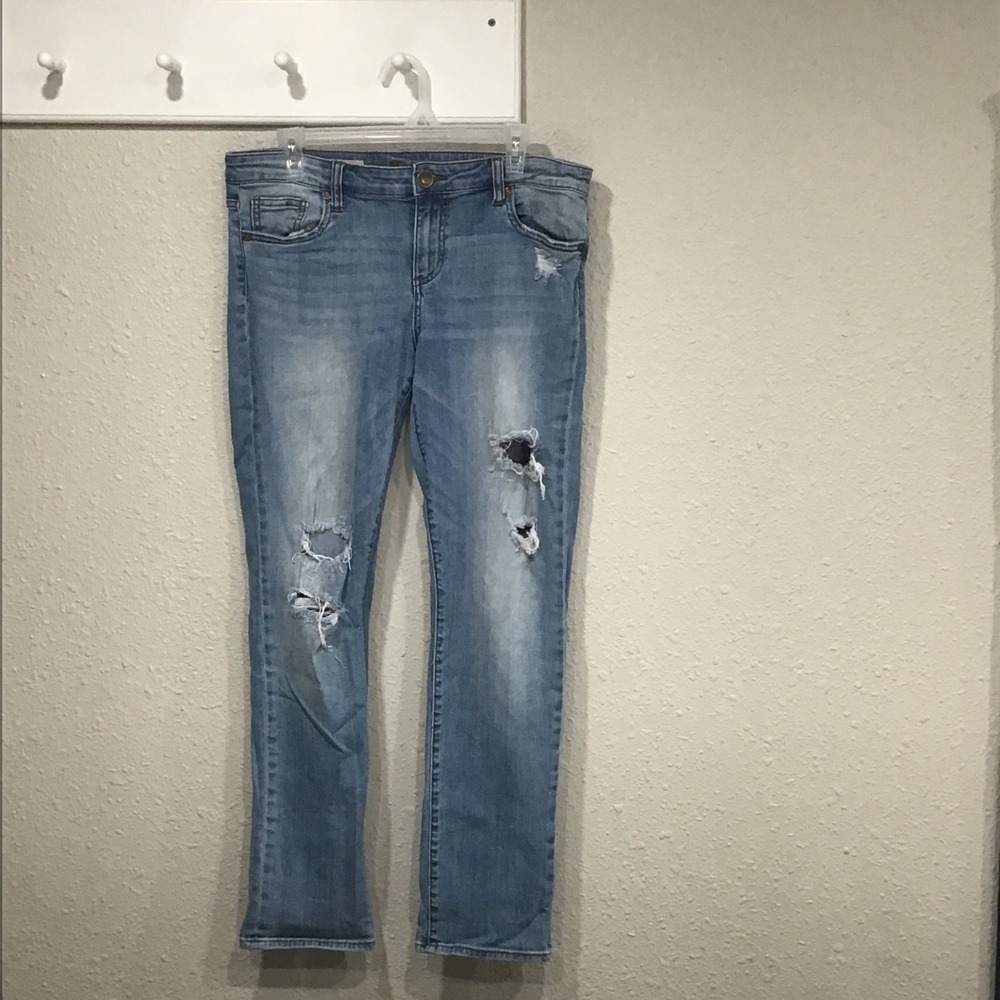 Kut From The Kloth Women's Boyfriend Jeans Size 10 Light Wash‎ Distressed Ripped